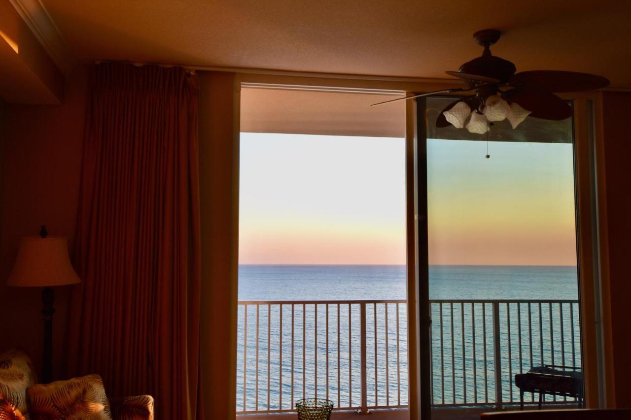 Amazing Sunset Oceanfront Condo Панама-Сити Экстерьер фото