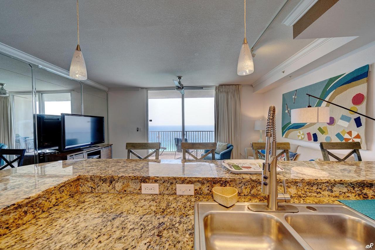 Amazing Sunset Oceanfront Condo Панама-Сити Экстерьер фото