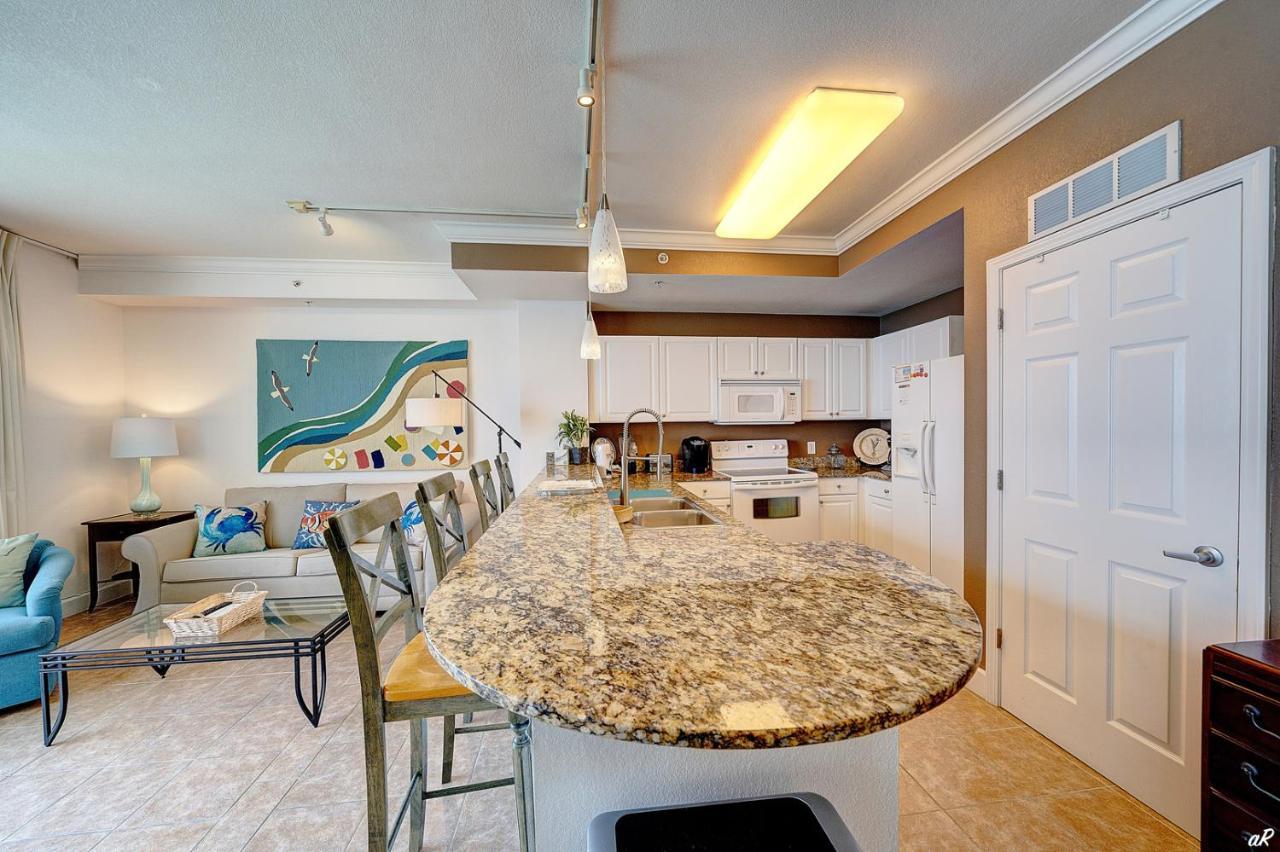 Amazing Sunset Oceanfront Condo Панама-Сити Экстерьер фото